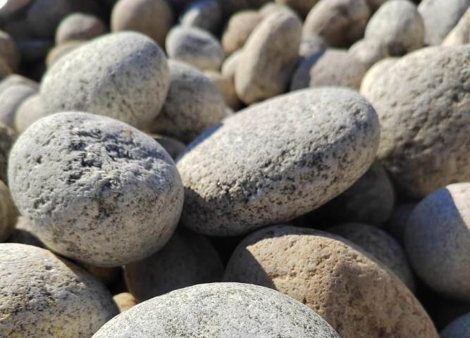 Купить речную и морскую гальку напрямую у производителя с доставкой  купить в Чебоксарах от производителя, без посредников