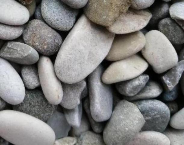 Где заказать гальку и каменную крошку с доставкой?  в Чебоксарах